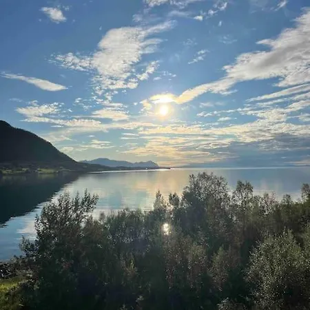 Blue Ocean - Lofoten, Tromso, Senja Holiday home Engenes