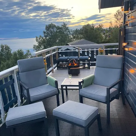 Moose Island- Lofoten, Tromso, Senja In One Step 別荘