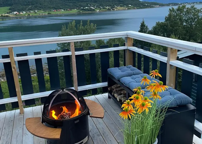 Сasa de vacaciones Moose Island- Lofoten, Tromso, Senja In One Step Engenes